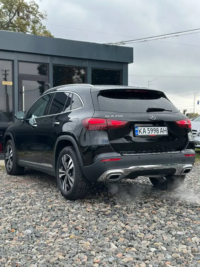 Mercedes-Benz GLA-Class 2024 (Мерседес-Бенц GLA-Класс) — фото 20 из 22