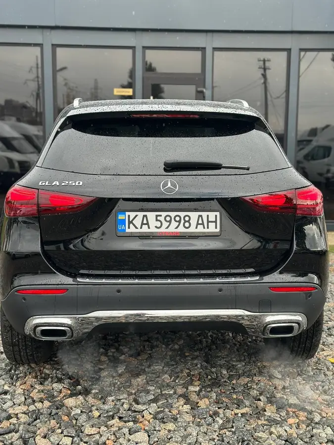 Mercedes-Benz GLA-Class 2024 (Мерседес-Бенц GLA-Класс) — фото 18 из 22