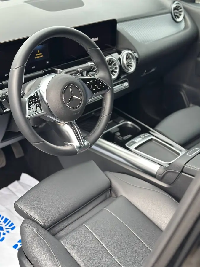 Mercedes-Benz GLA-Class 2024 (Мерседес-Бенц GLA-Класс) — фото 7 из 22